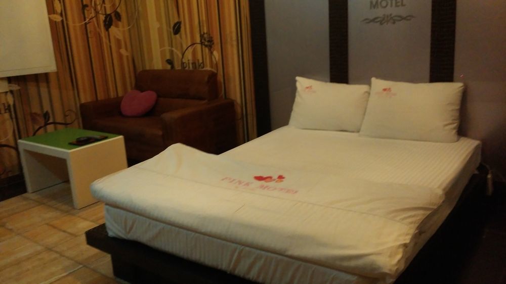Pink Motel Daegu Extérieur photo